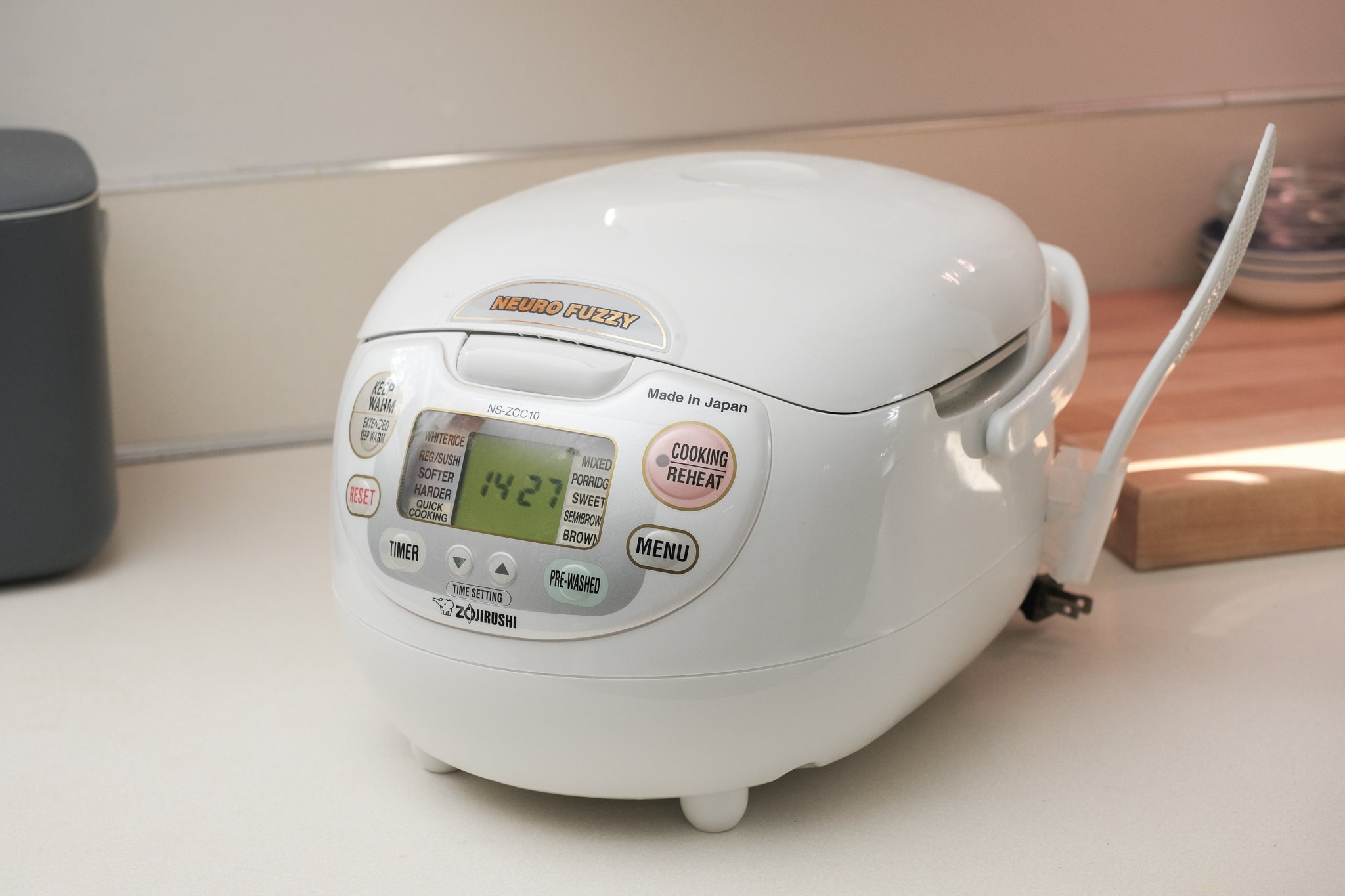 Zojirushi Zojirushi Neuro Fuzzy